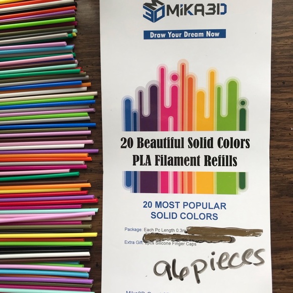 PLA Filament Refills. Package of 96 pieces. 20 solid colors. - Picture 1 of 2